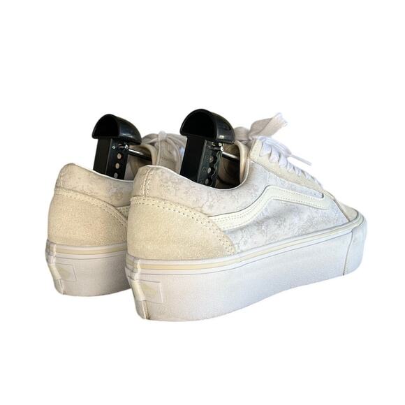 ***SOLD*** Vans Old Skool Low Floral Lift Platform Sneakers Size 9 White Tan - Picture 4 of 6